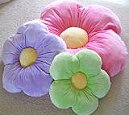 Fun, colorful and soft daisy flower pillows to complete your room
